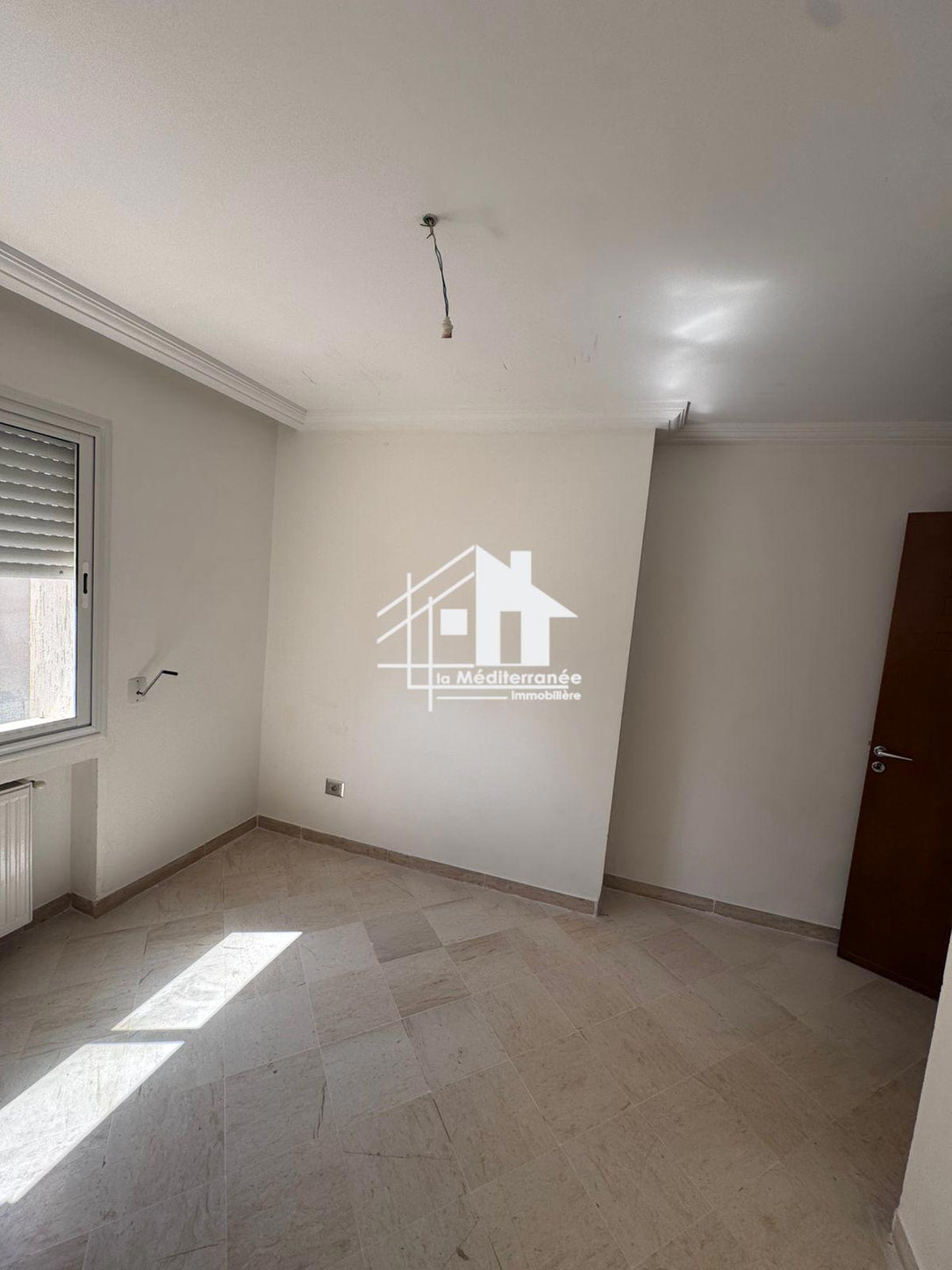 A louer appartement S+2 hst à manouba