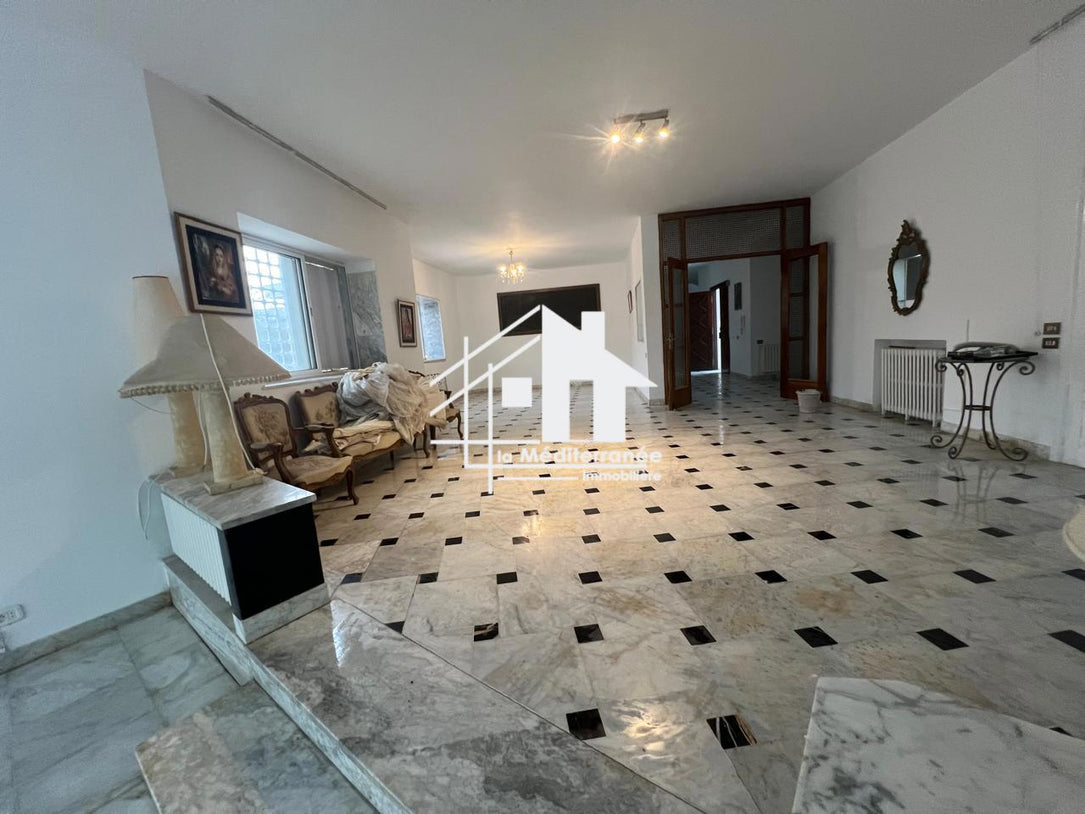 A louer Villa S6 avec piscine