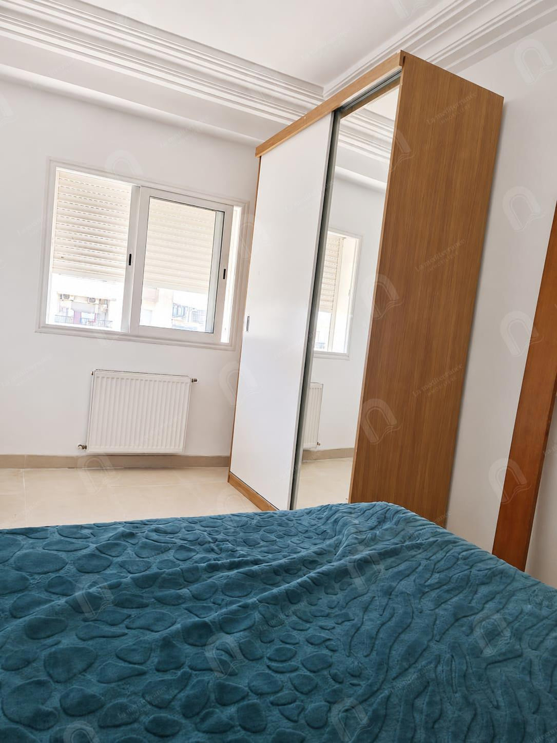 A louer un appartement S+1 hst à Ennasr 2