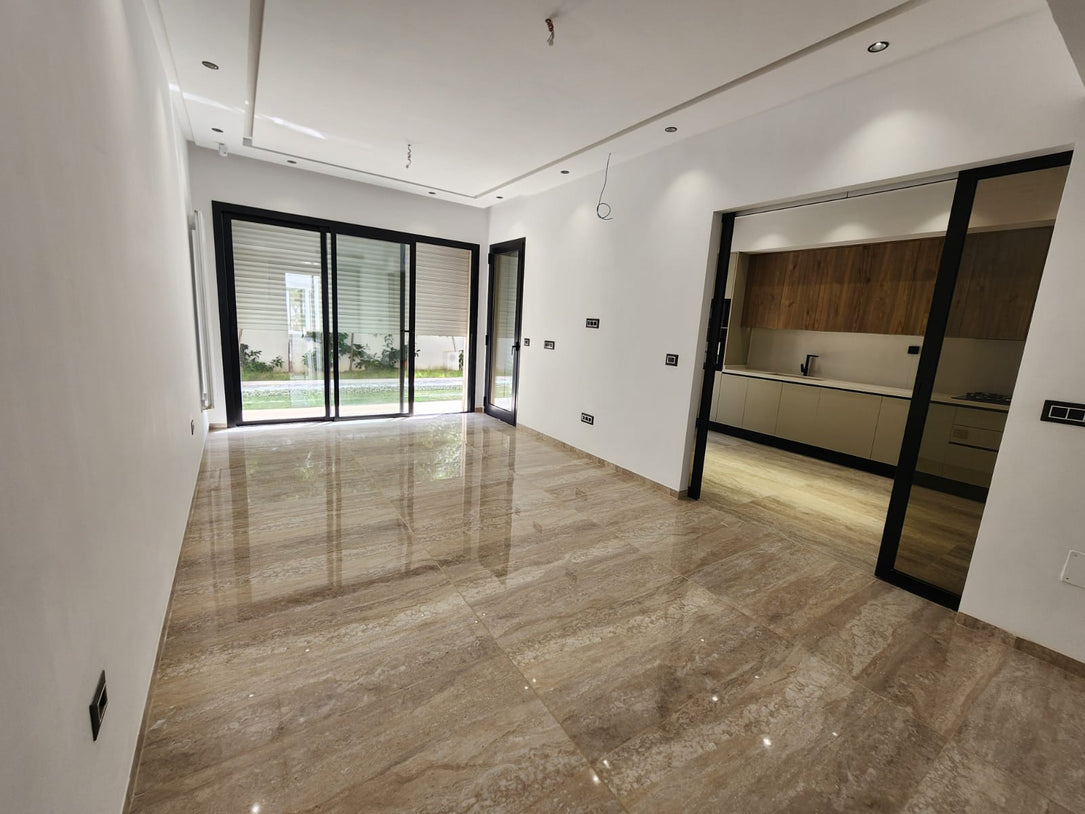 Villas d'exception avec piscine de trois niveaux en compound privé