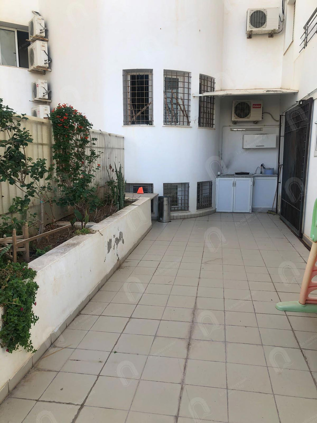 A louer  s+3 RDC  à jardin d'el menzah 2