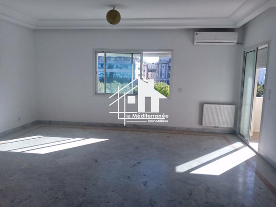 Un appartement S+3 au berges du lac 2