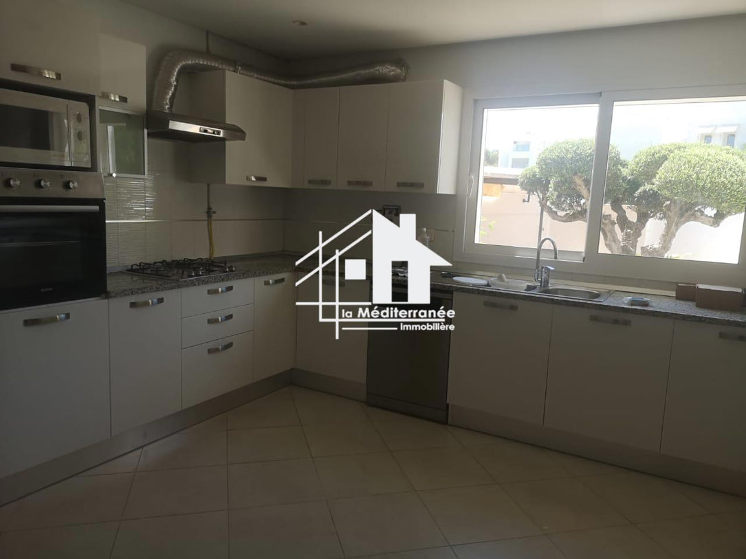 Villa s+4 a Gammarth