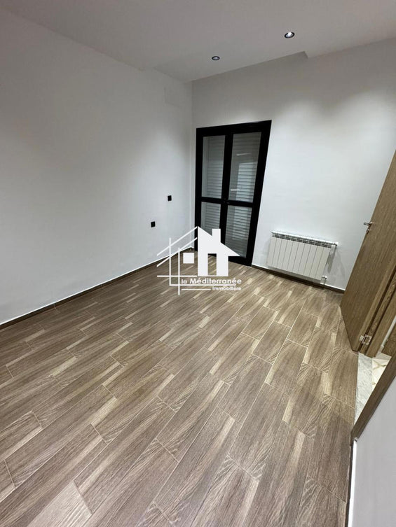 A louer s+2 à ennkhilet