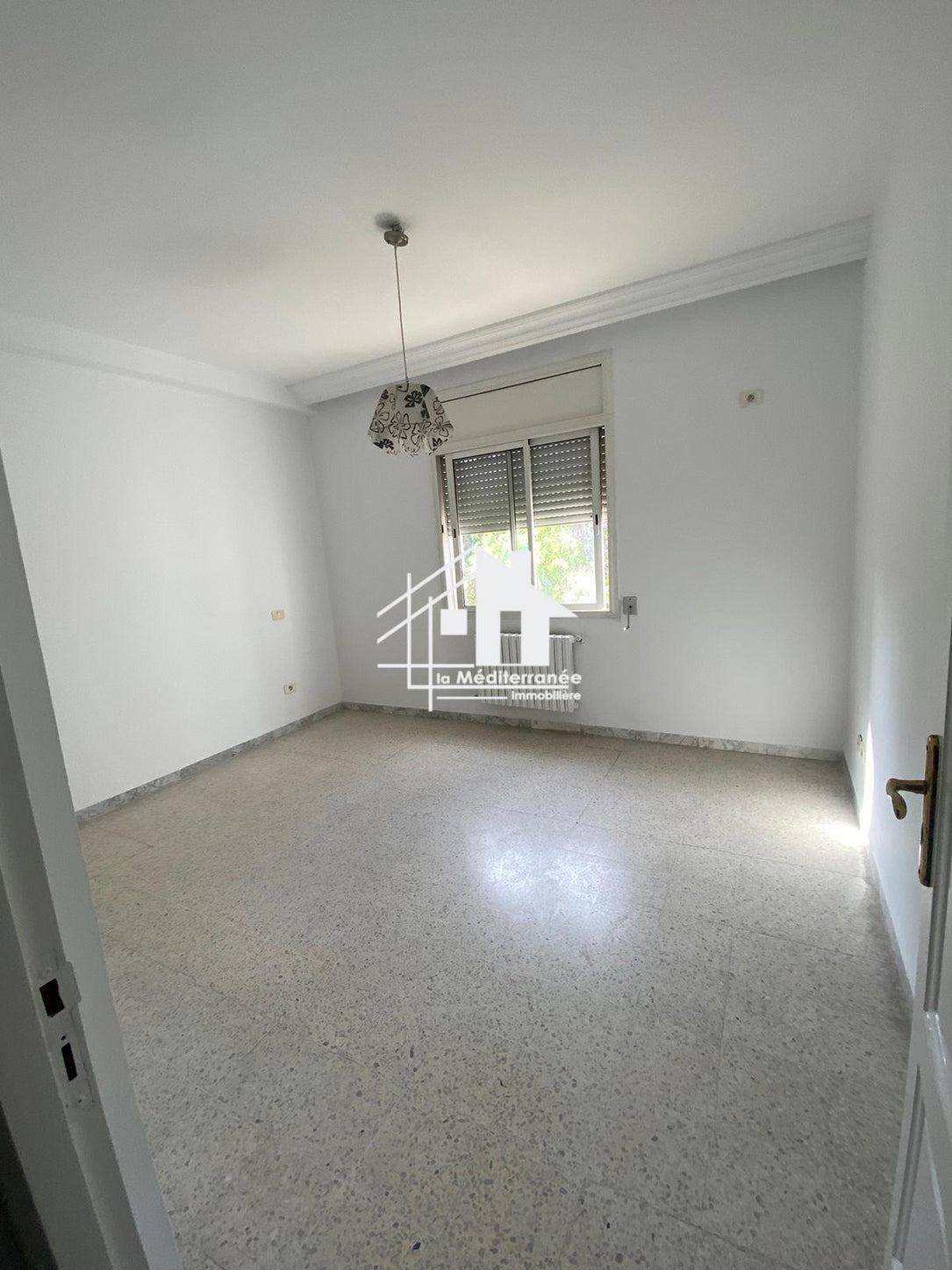 A louer appartement S+3 au bardo