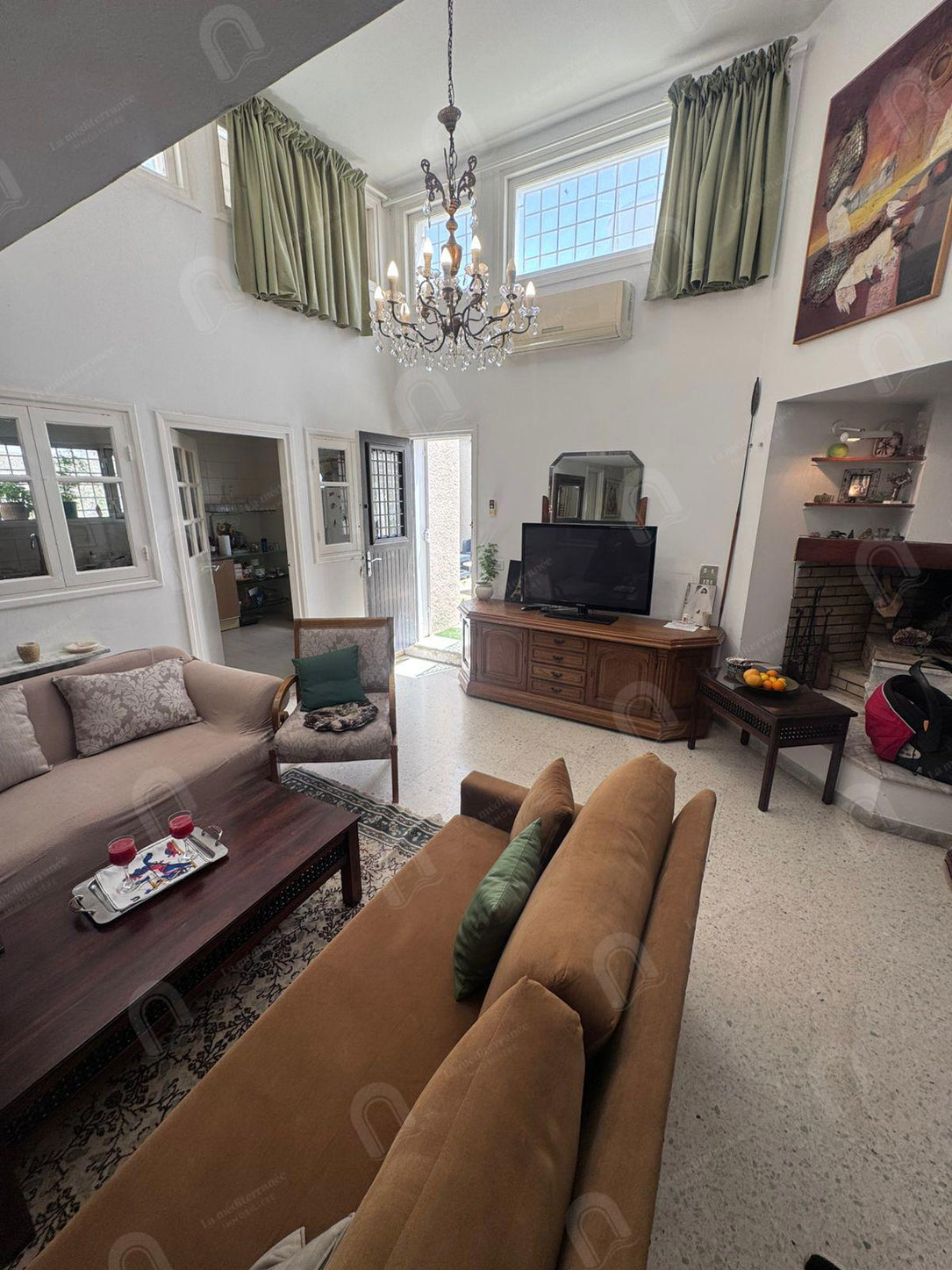 A vendre Villa 2S+5 avec grand jardin à cité romena