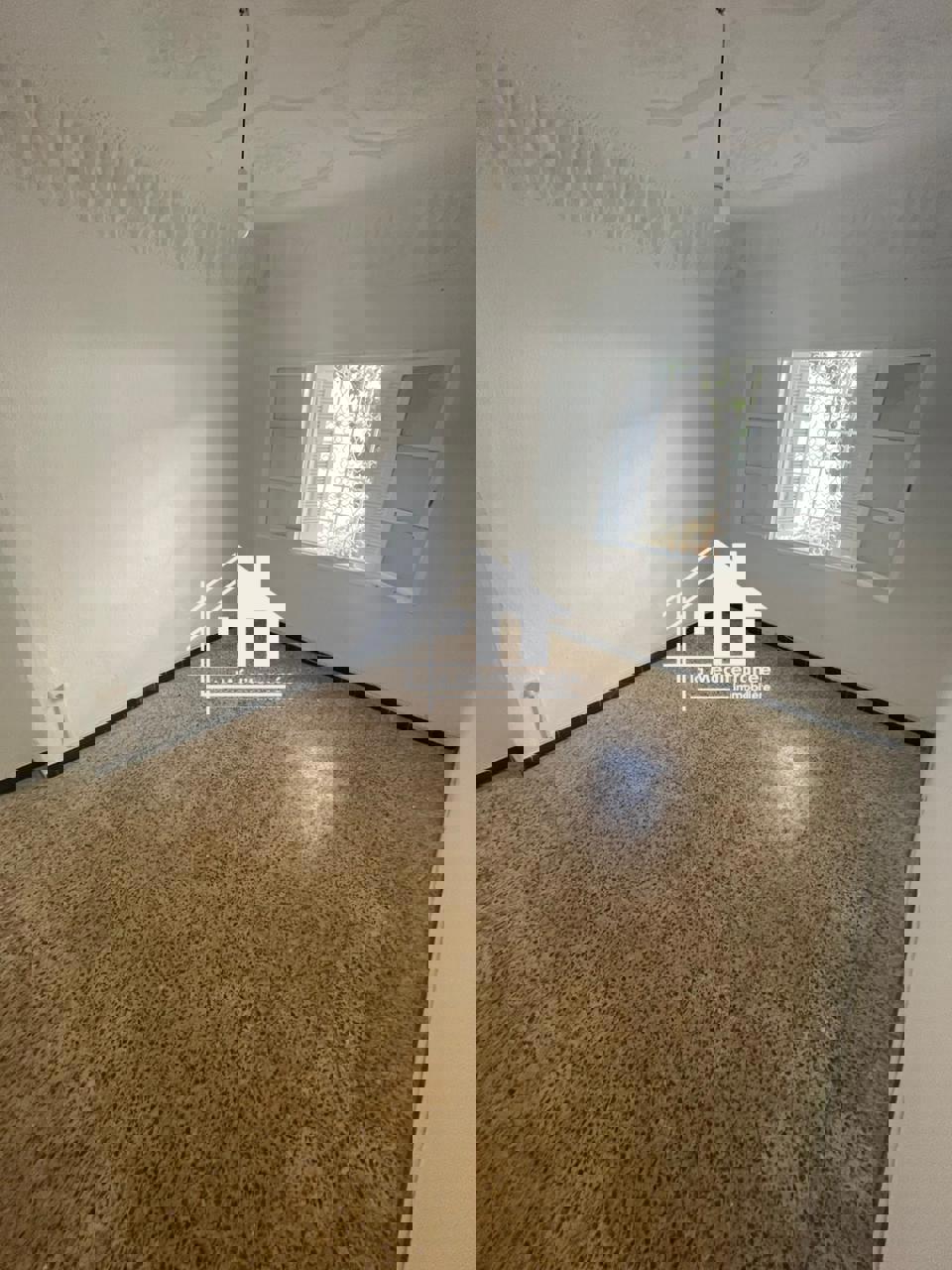 A louer étage de villa S+4 Rdc au bardo