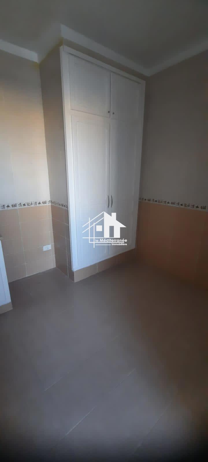 A louer appartement S+2 hst à manouba