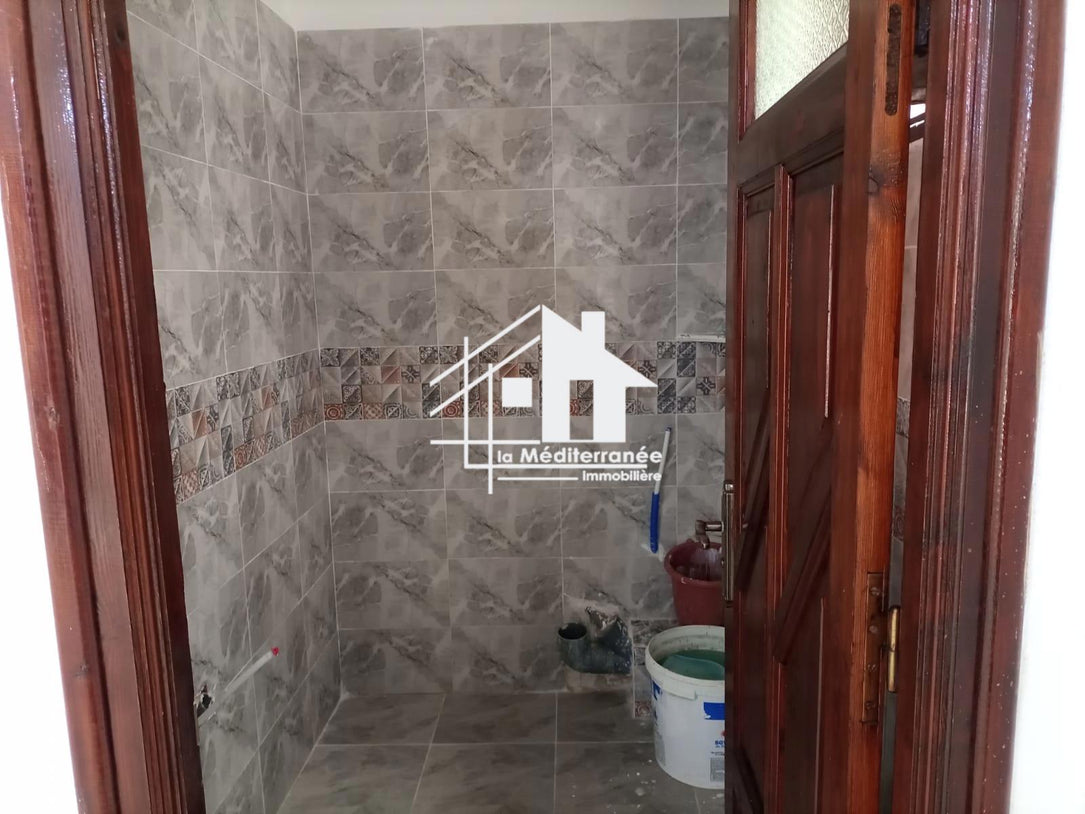 A louer bureau H+5 au centre ville, Tunis