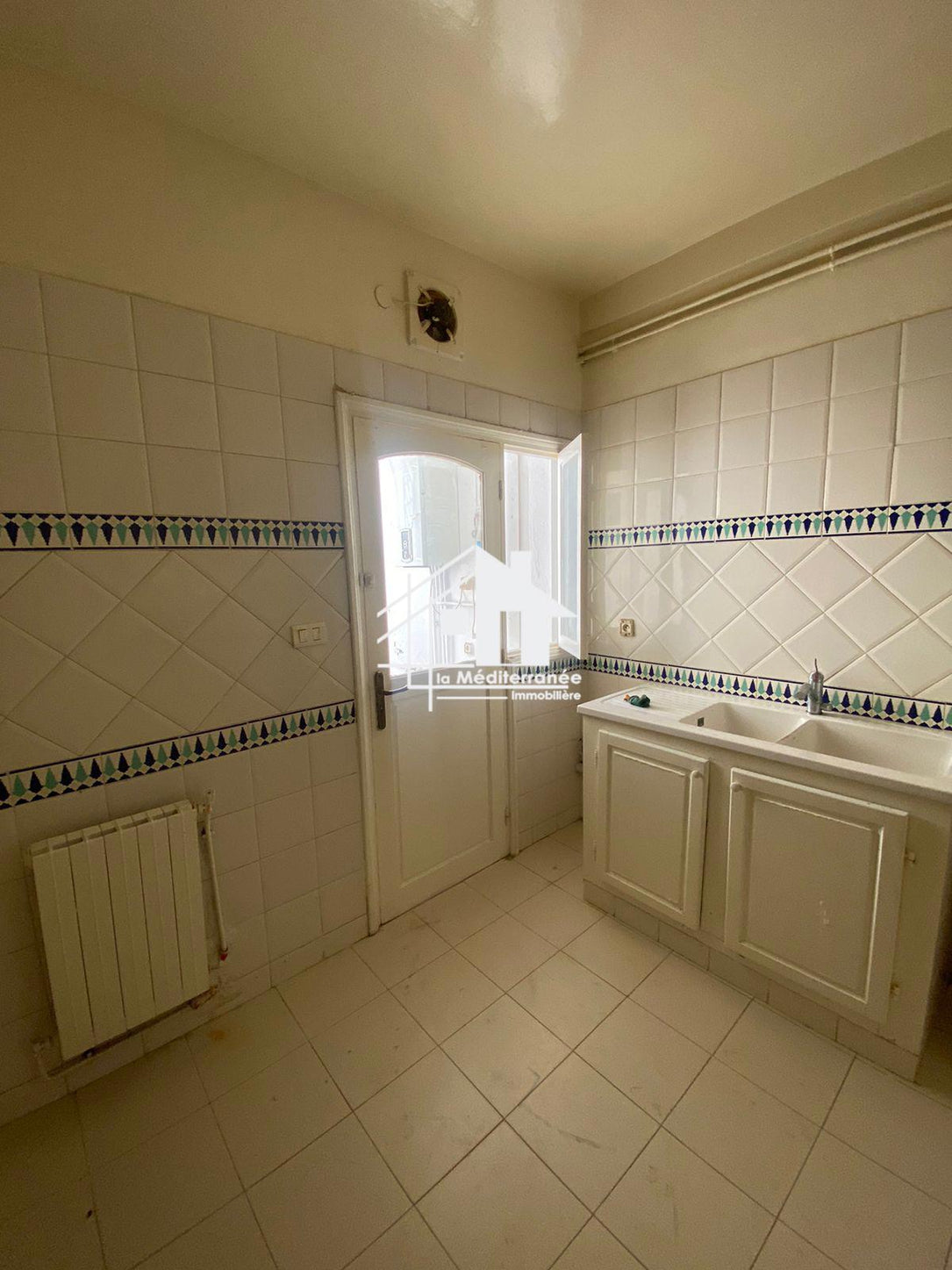 A vendre appartement S+2 à manouba