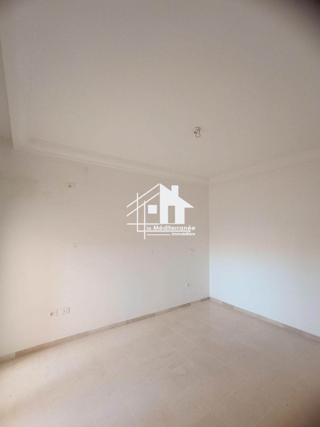 à vendre un appartement s+2 à medina jdida