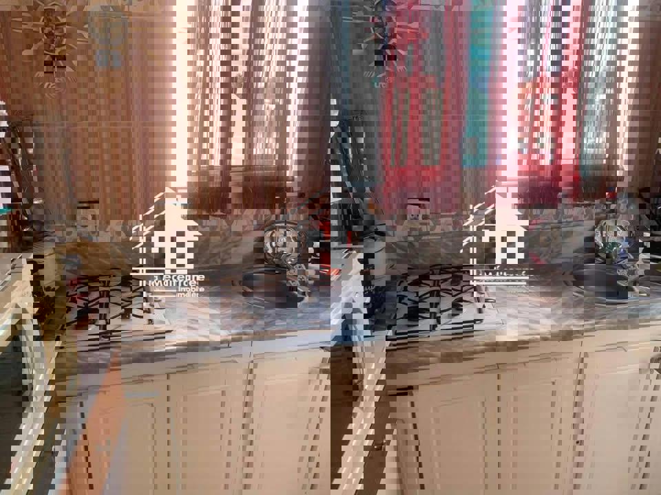 A louer étage de villa S+1 Meublé au bardo