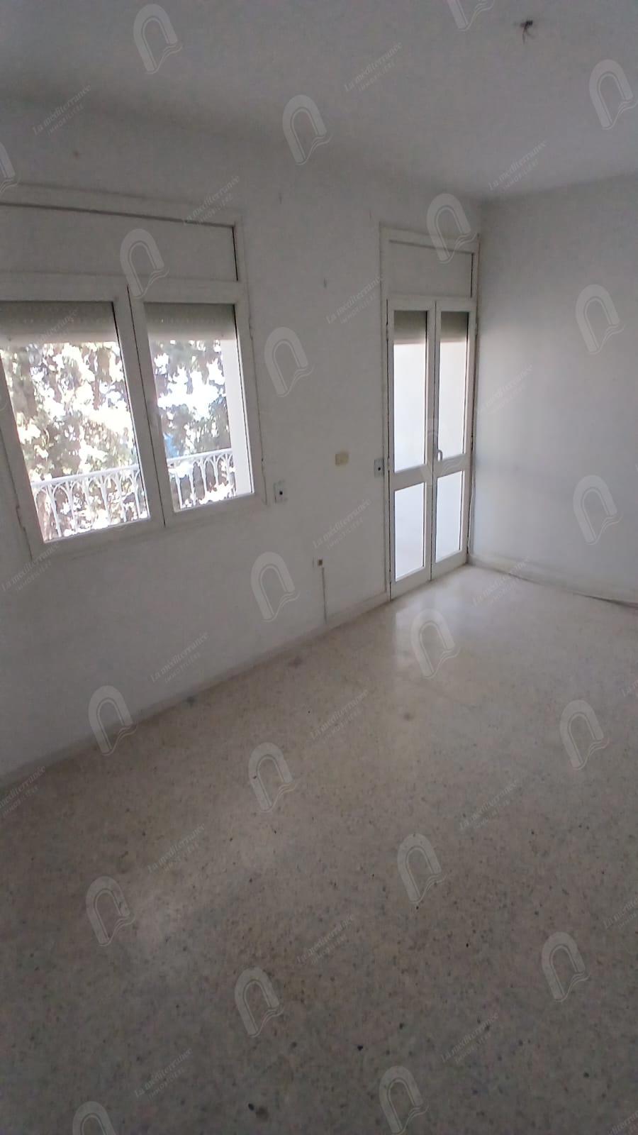 A louer un appartement S+2 au bardo cité fatouma