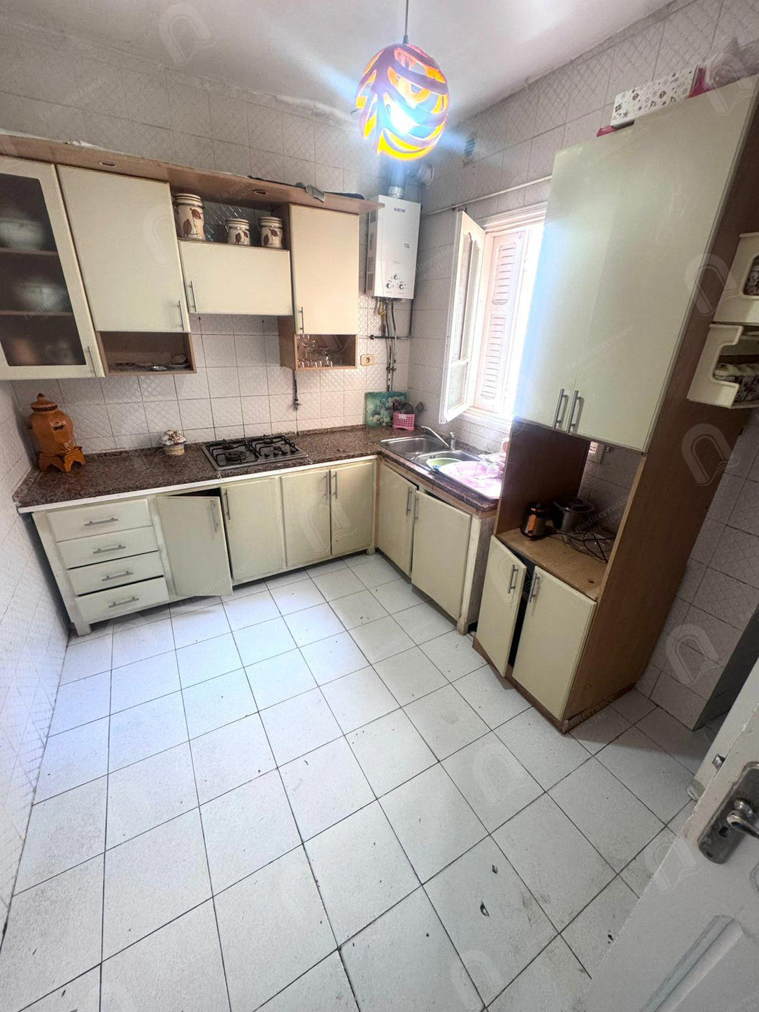 A louer étage de villa S+1 meublé au Bardo