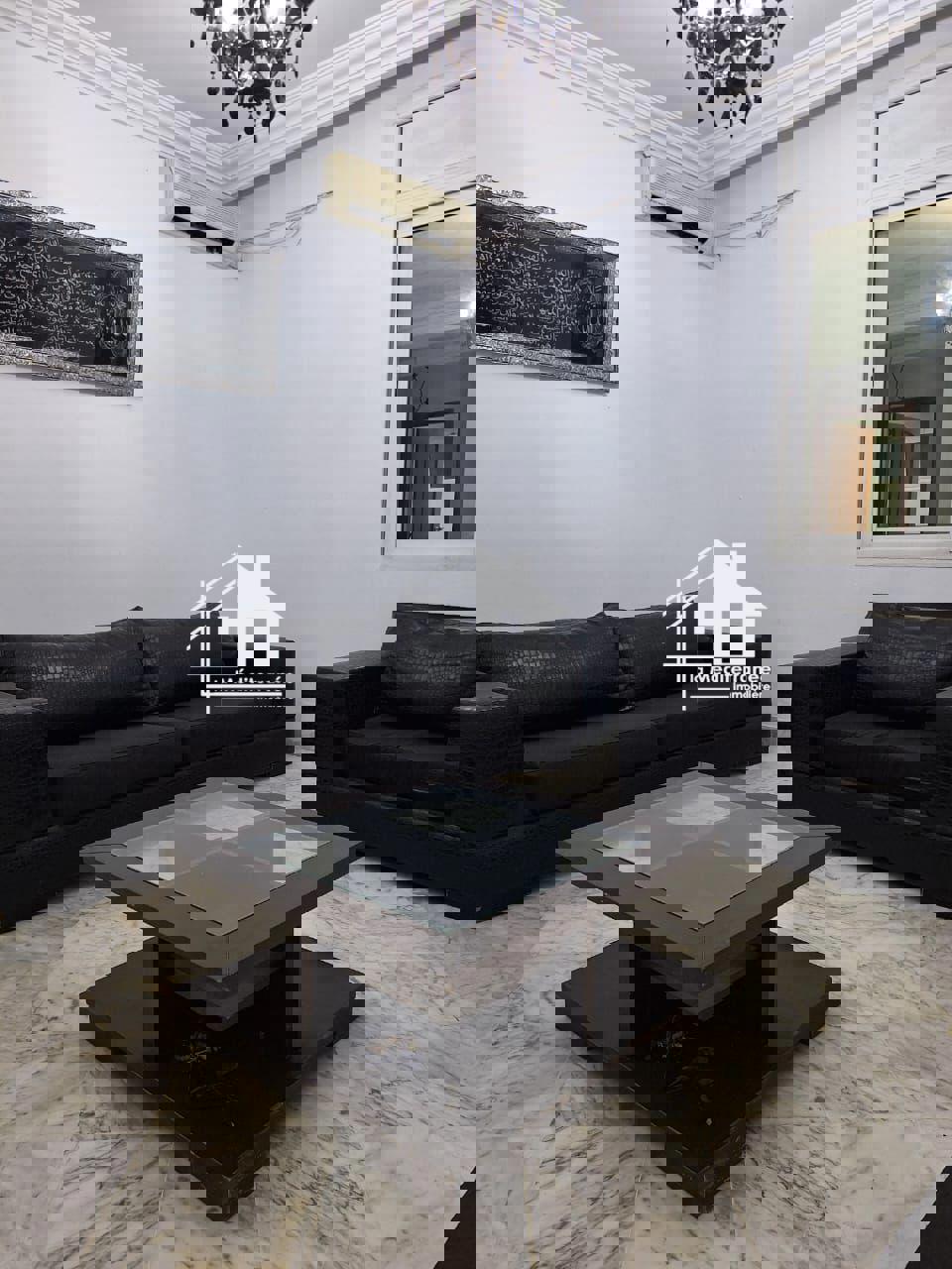 a loue s+2 meuble a ennaser 2