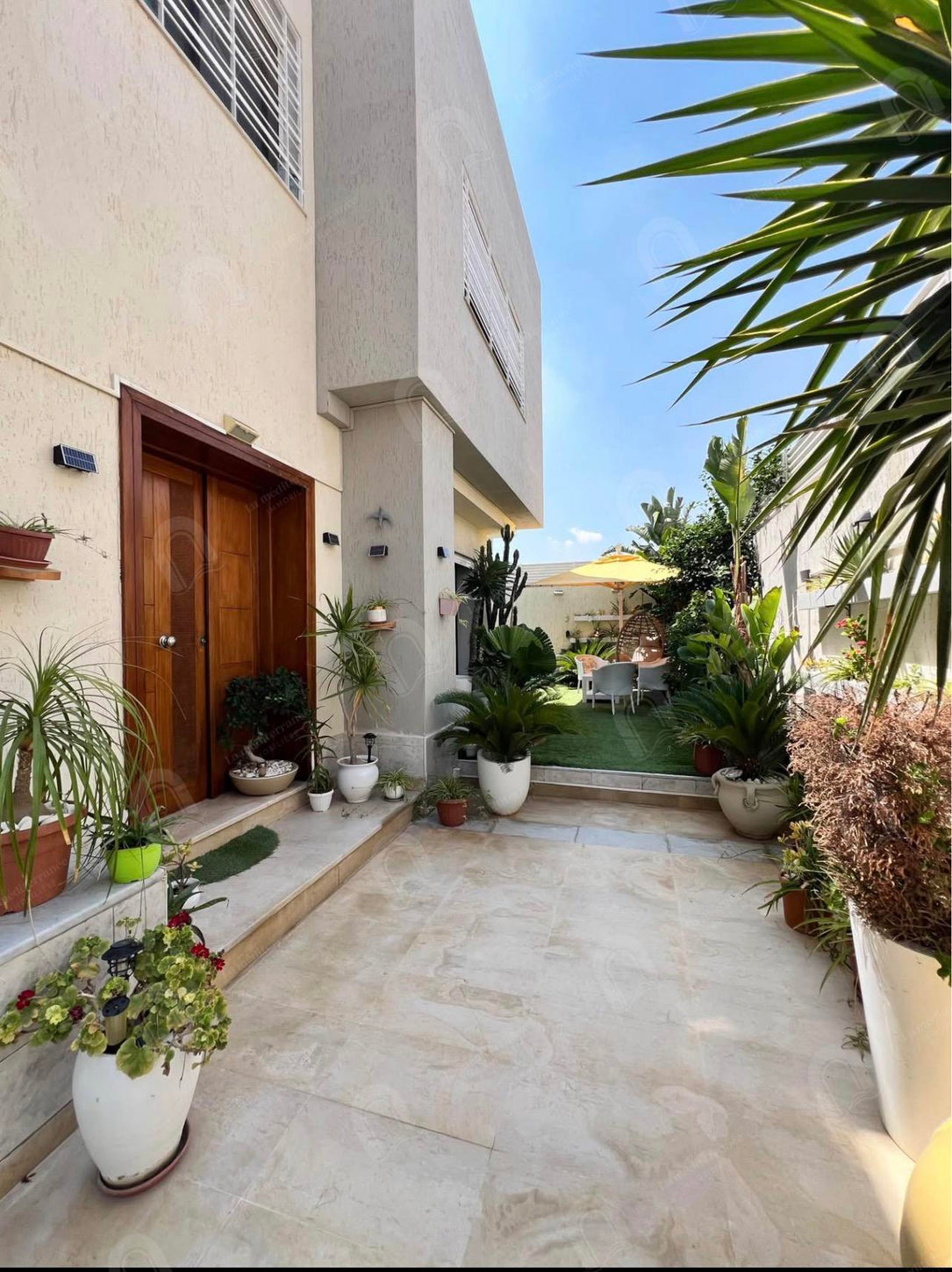 À vendre villa jumelée à chotrana 1