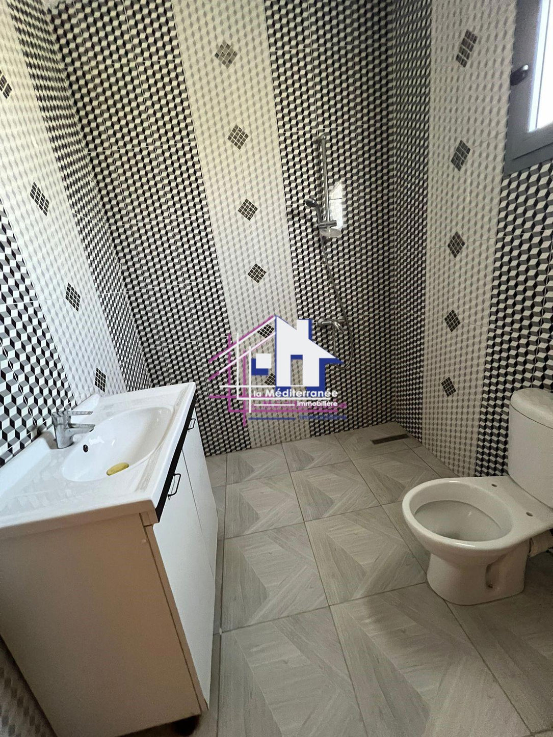 A louer duplex s3 au Bardo