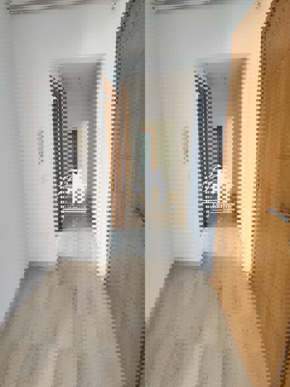 A vendre S+2 a cité Wahat