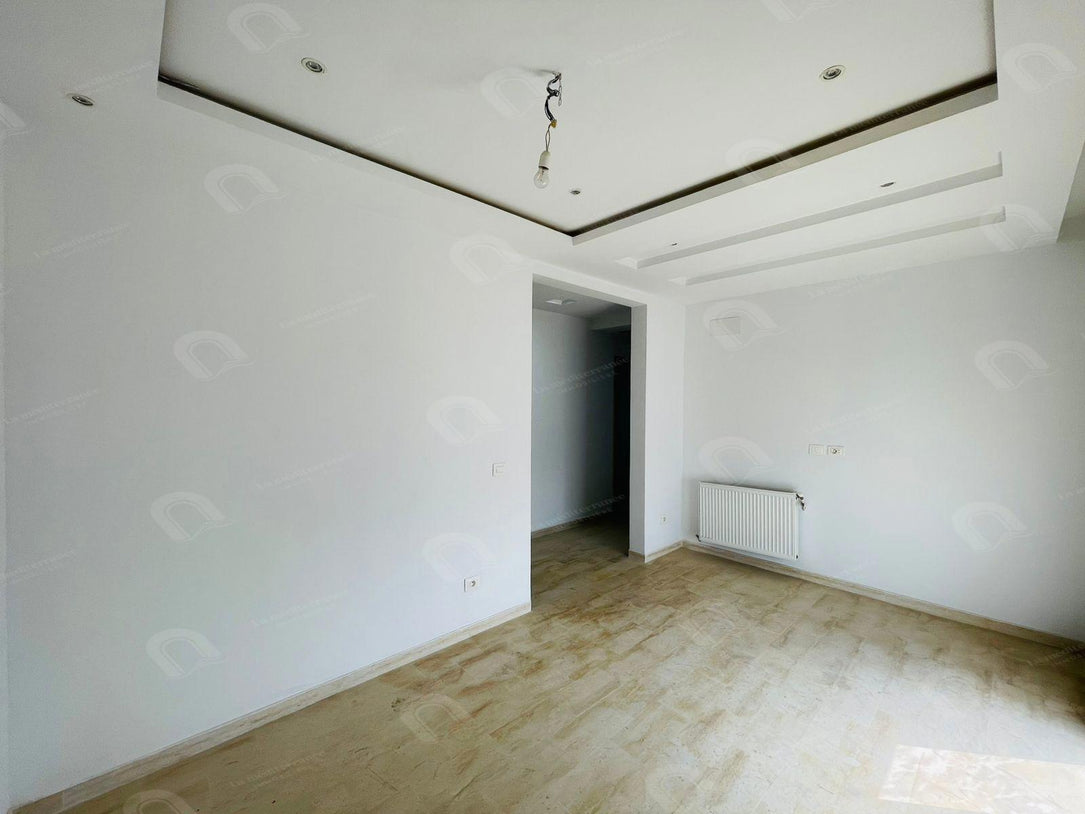 À louer – Bureaux H+2 et H+3 à Ain Zaghouan