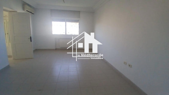 une villa S+4 a gammarth