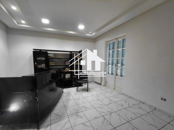 A vendre appartement s2 au Centre ville Tunis