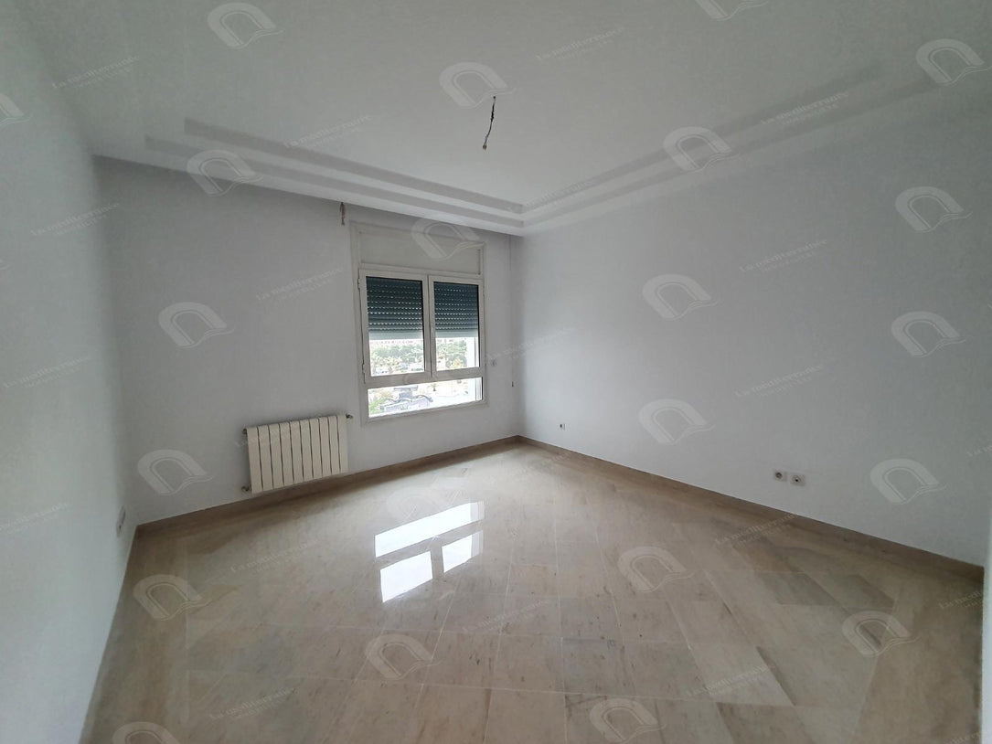 Appartement S+3 aux les berges du lac 2