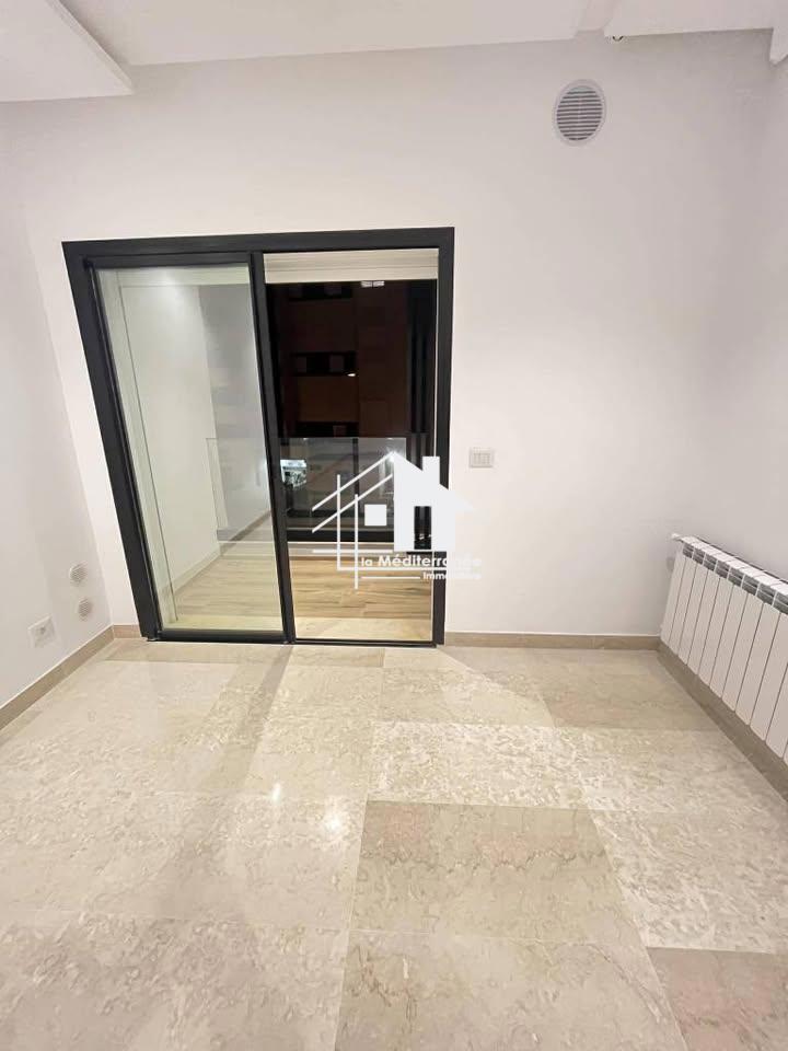 A louer s+1 neuf à Ain Zaghouan Nord