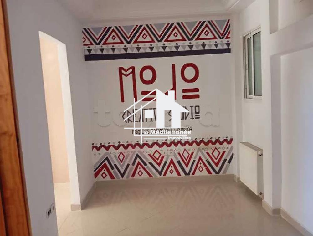 A louer appartement S+2 à cite khadra