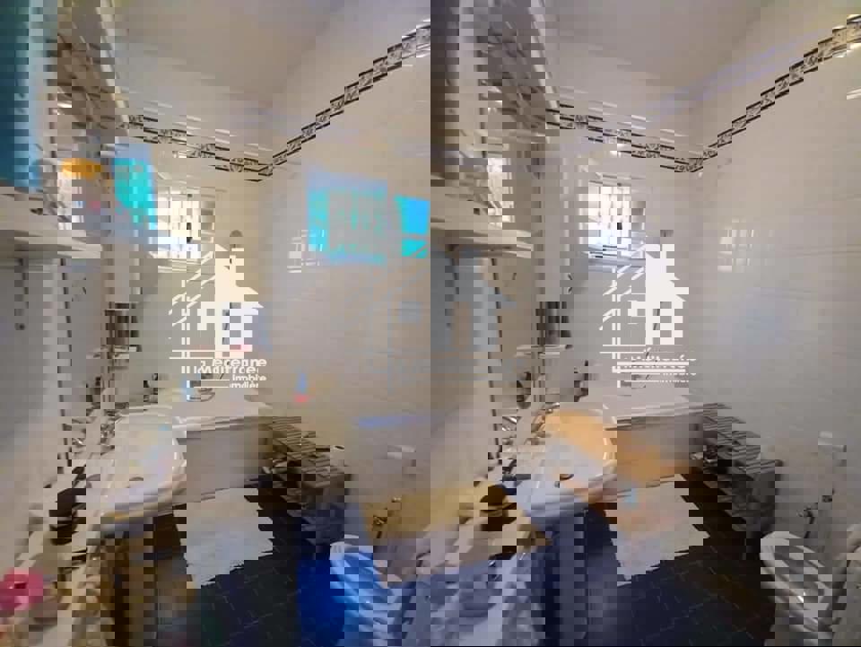 A louer une maison meublée style arabesque avec piscine
