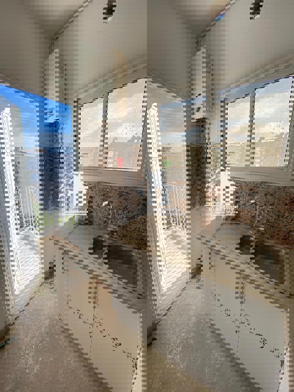 A vendre un appartement S+2 à Khaznadar