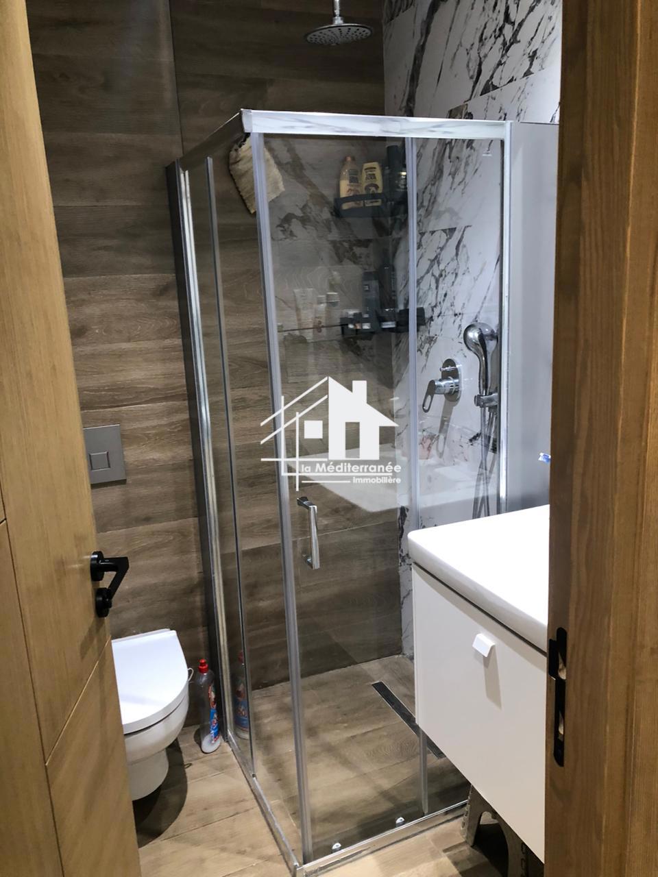 A louer un appartement s+1 à jardin d'el menzah 2