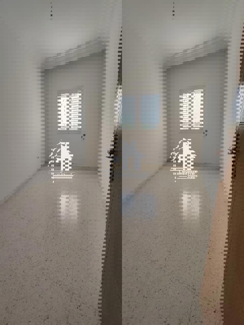 A vendre S+2 a cité Wahat