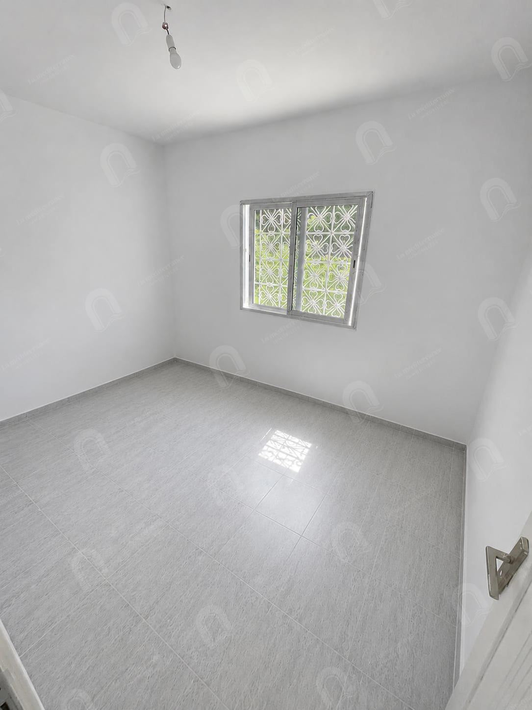 A louer un appartement S+1 à Saidia