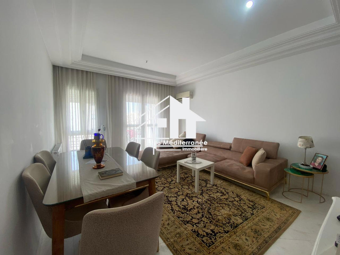 A vendre un spacieux s+3 à ain zaghouan