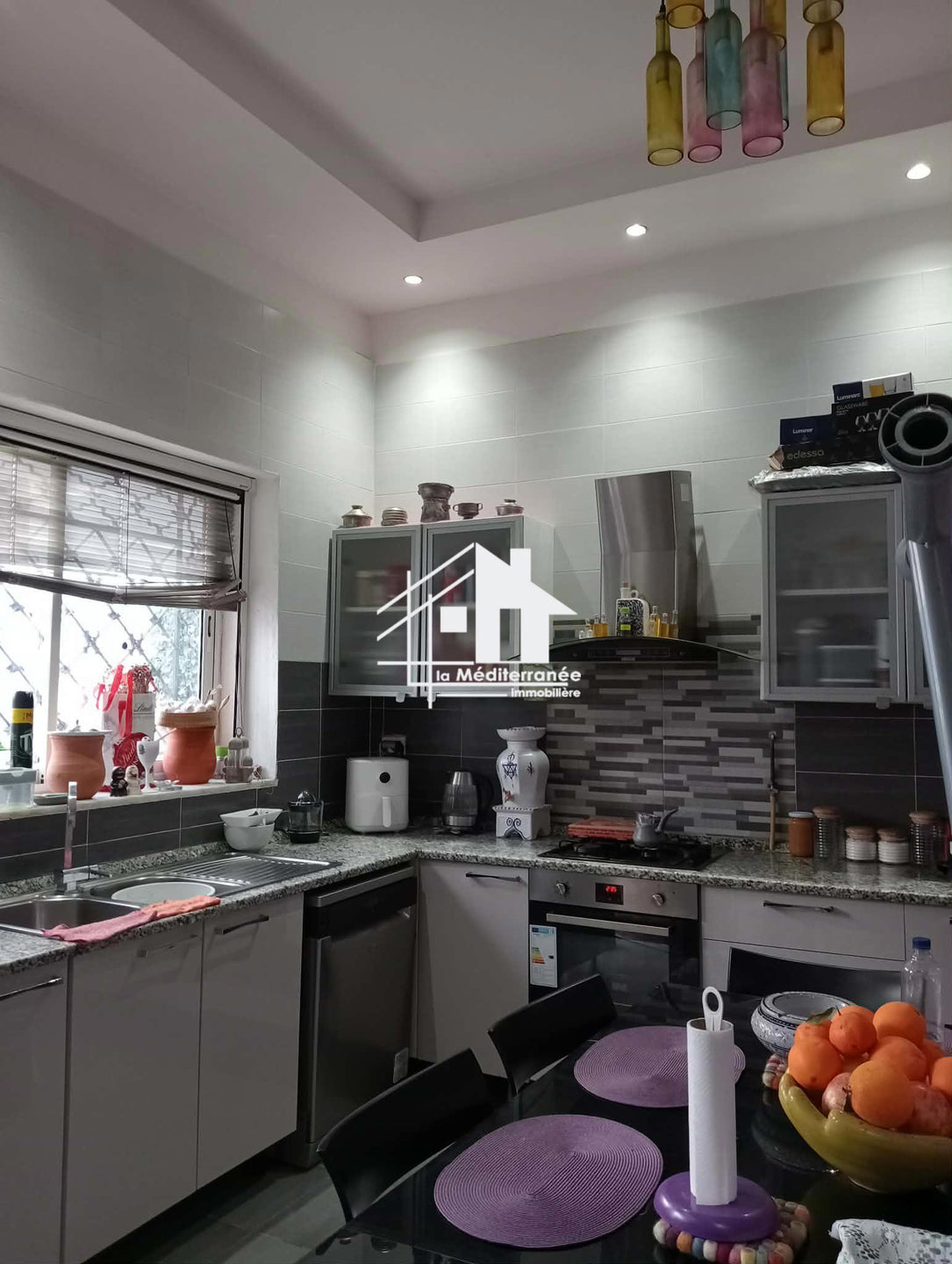 A vendre villa S+3 à Ezzahra