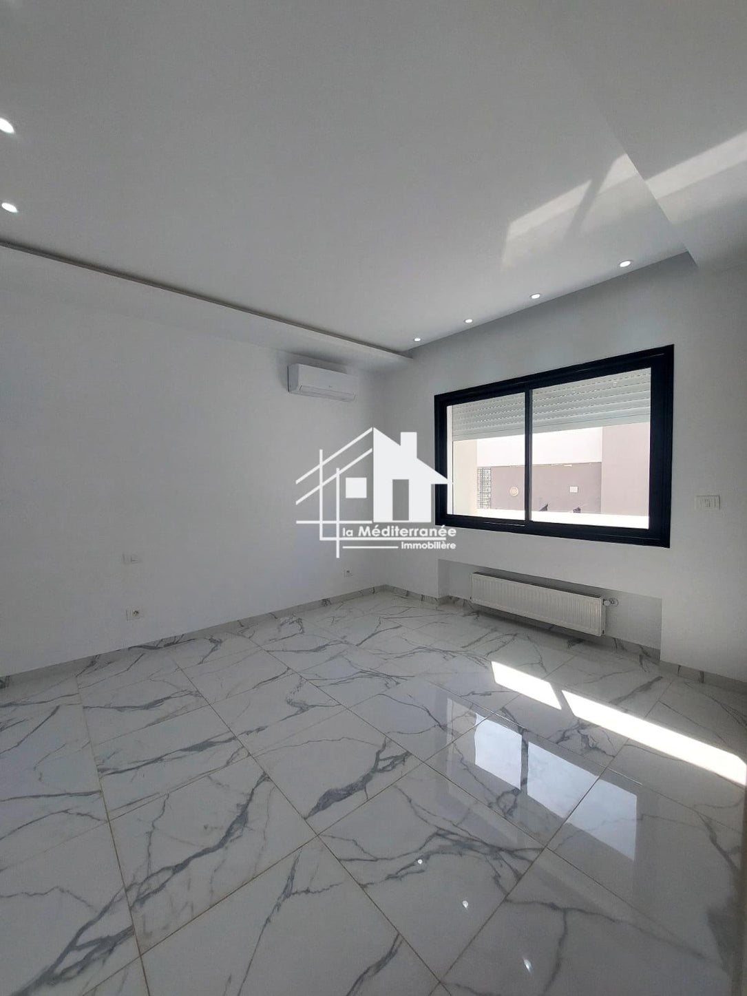 A louer villa S3 à chotrana 1