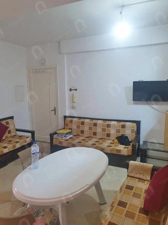 A louer un appartement S+1 meublé situé au 4ème étage