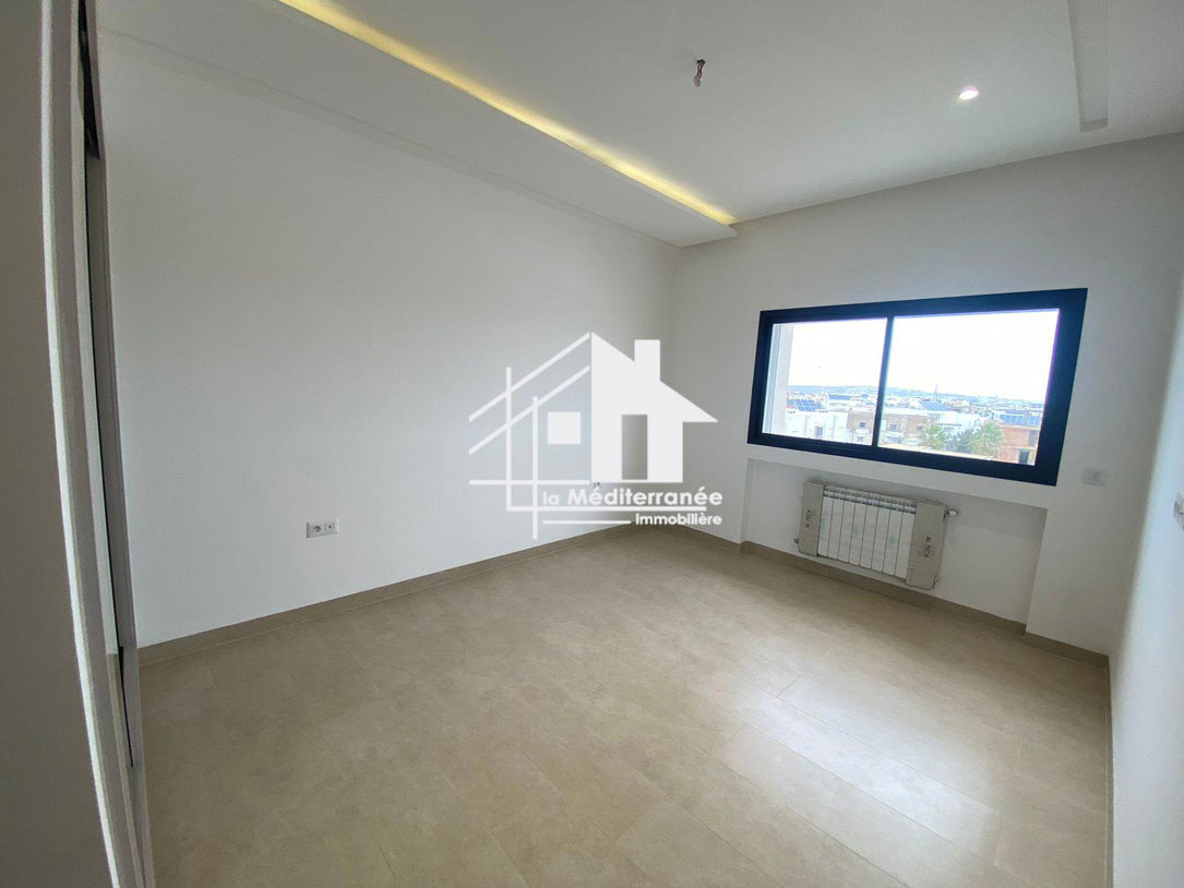 Appartement S+3 aux jardins de carthage