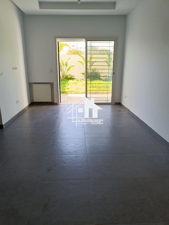 A louer S+1 avec jardin a la Soukra