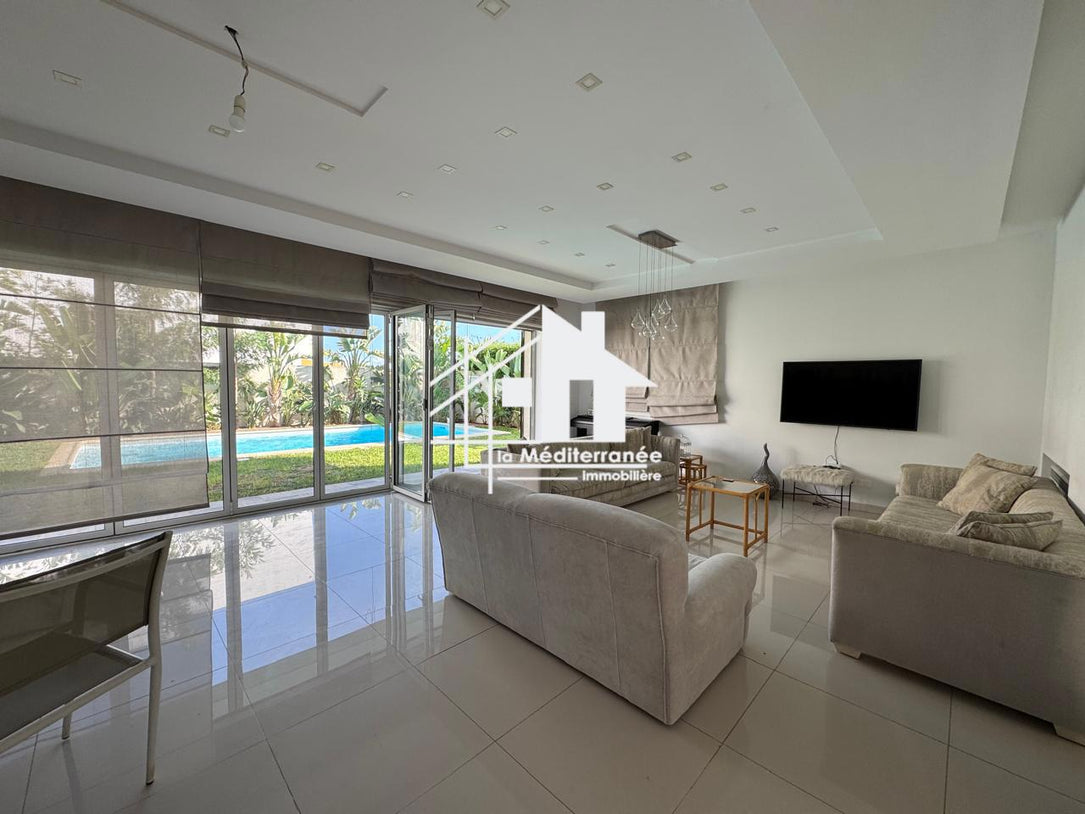 Une magnifique villa S+5 avec piscine au Lac 2