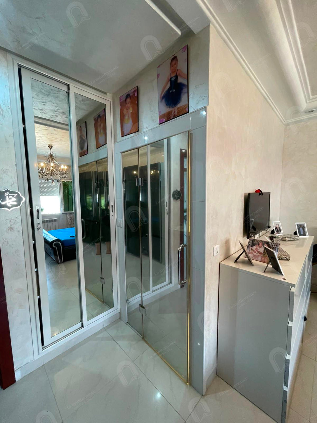 A vendre un appartement S+3 hst au bardo hedi chaker