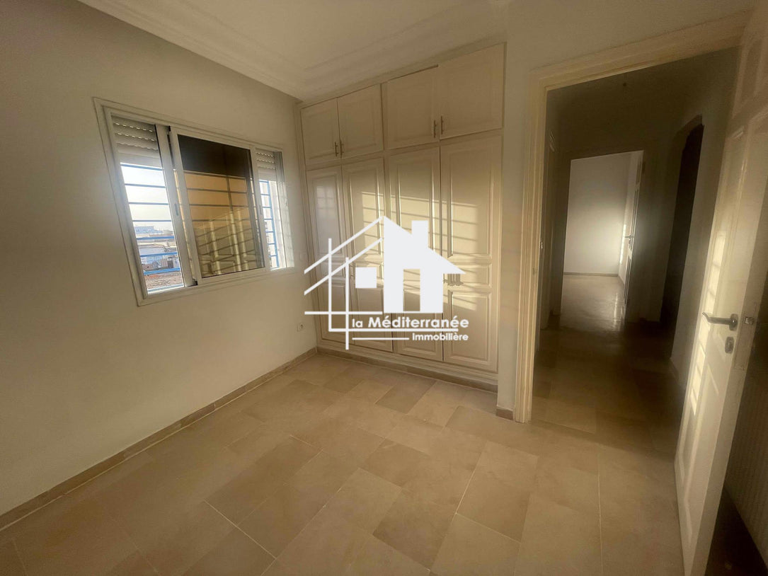 A louer un appartement s+3 à Ezzahra lycée
