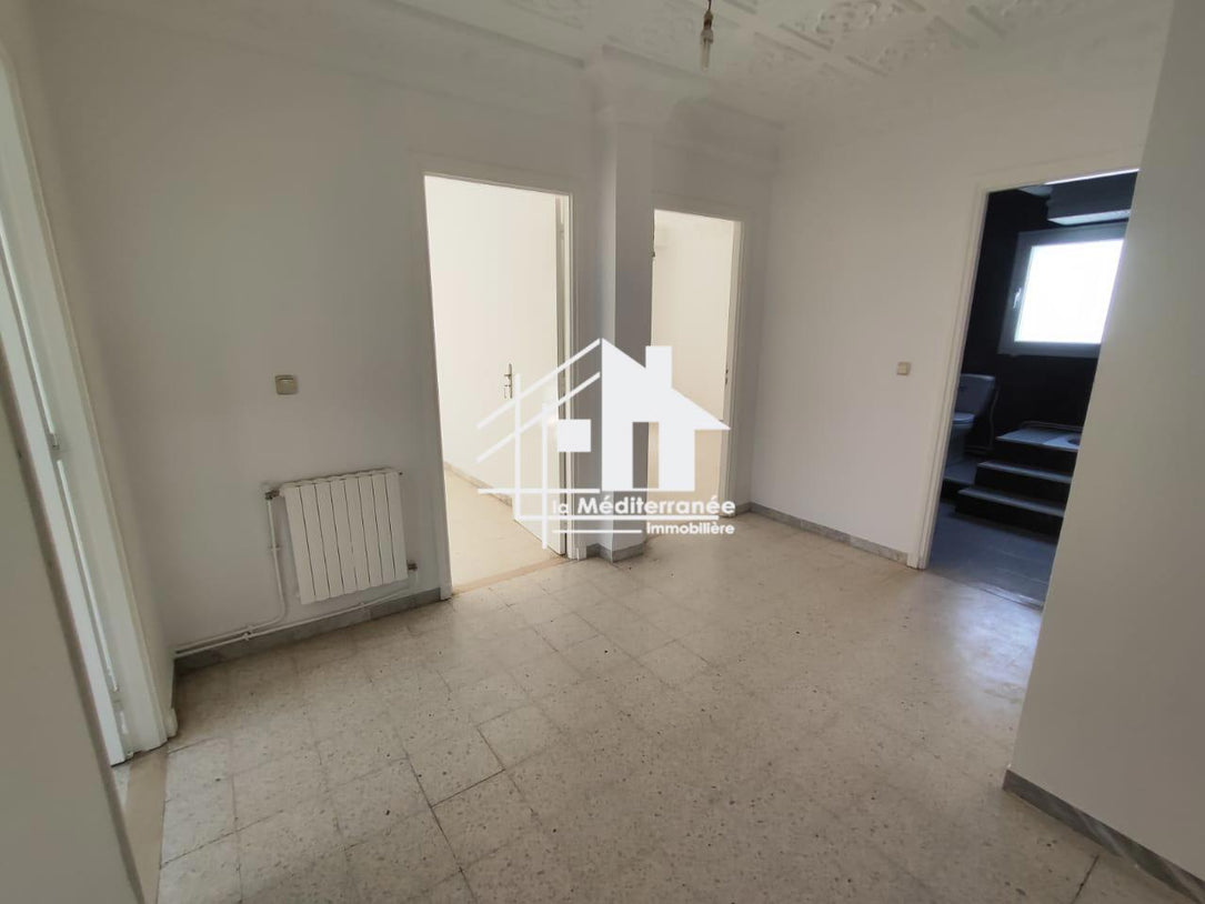 A louer une villa indépendante aux berges du lac 1