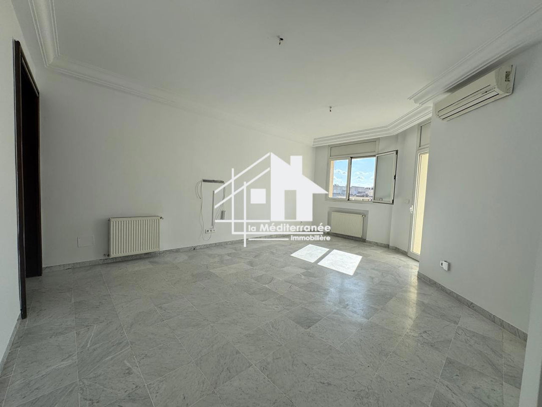 Appartement S+2 aux lac 2