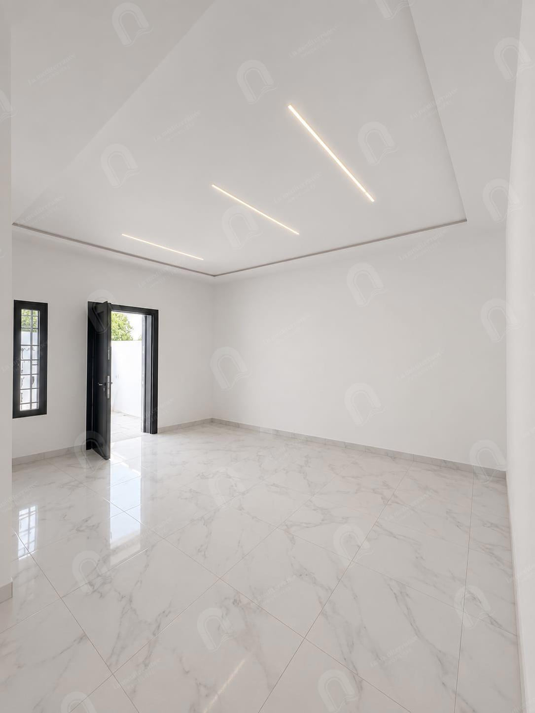 A louer un étage de villa S+2 Rdc indépendant au Bardo