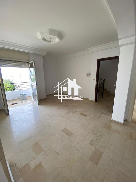 A louer appartement S+2 au Bardo Cité Riadh