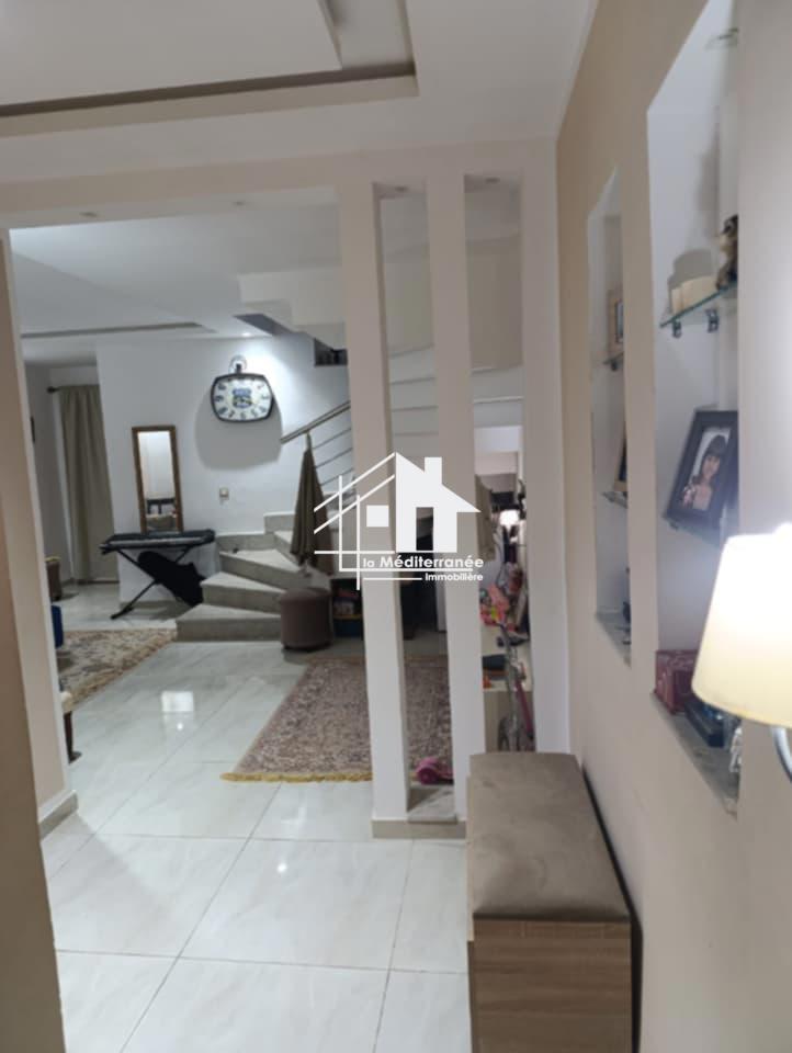 à vendre un duplex s+3 à mourouj 3