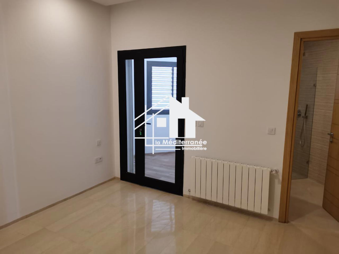 À vendre – Appartement S+3 Très Haut Standing à Jardin de Carthage