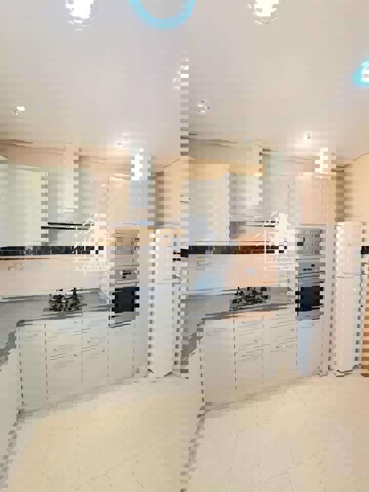 Un appartement S+3 à Marsa plage