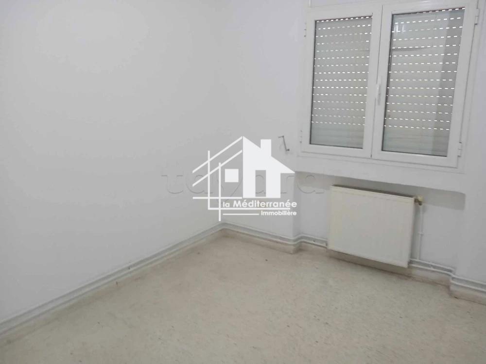 A louer appartement S+2 au bardo